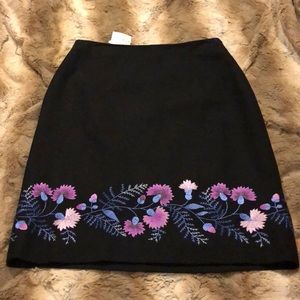 LOFT Skirts - Ann Taylor the Loft Embroidered Skirt LOFT Skirts - Ann Taylor the Loft Embroidered Skirt